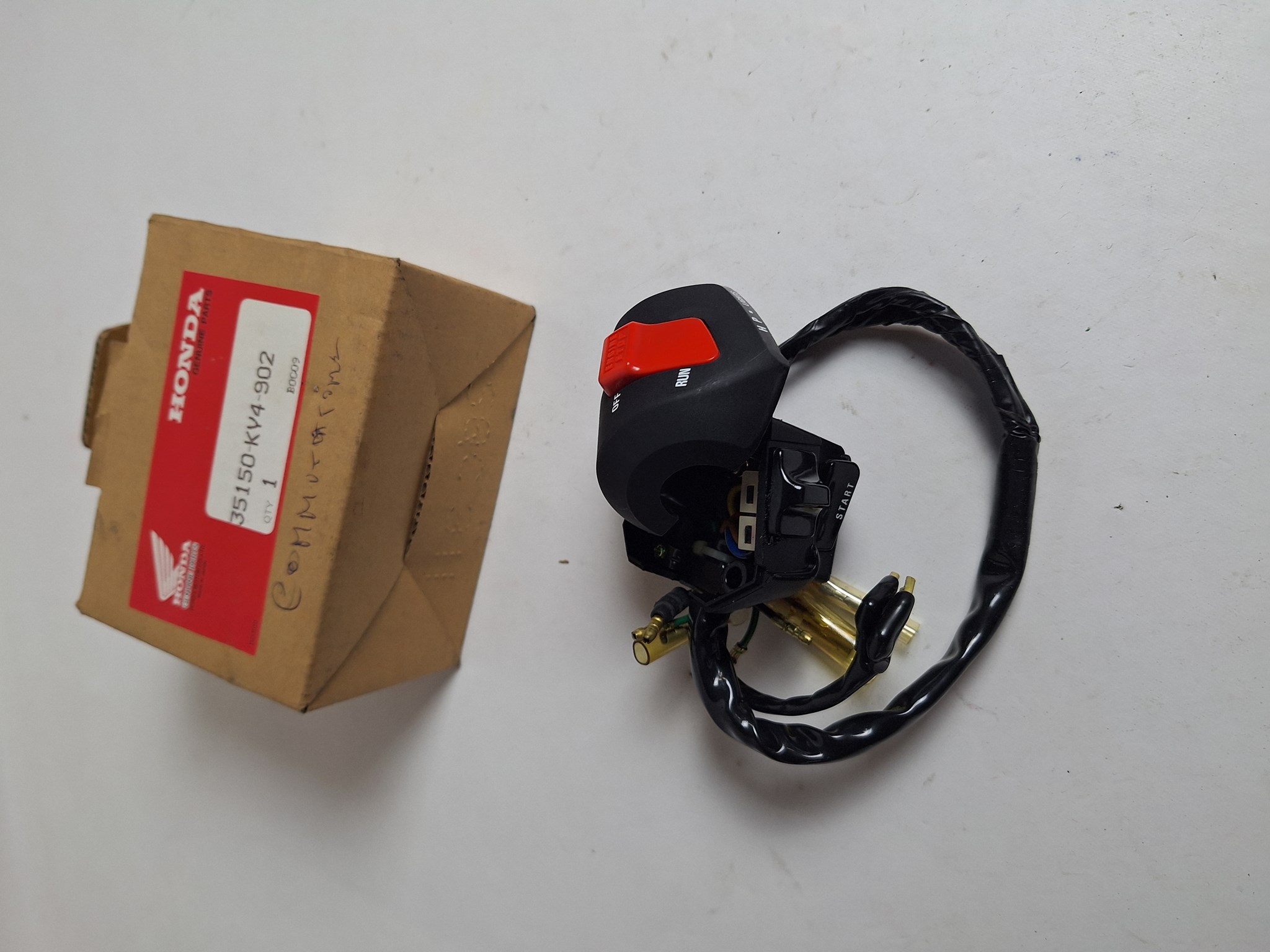 Picture of SCHALTEREINHEIT  35150-KY4-902  NSR 125 RK